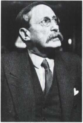 Λεόν Μπλουμ. Γάλλος πολιτικός, ο πρώτος σοσιαλιστής πρωθυπουργός της χώρας του (1936 - 37, 1938, 1946